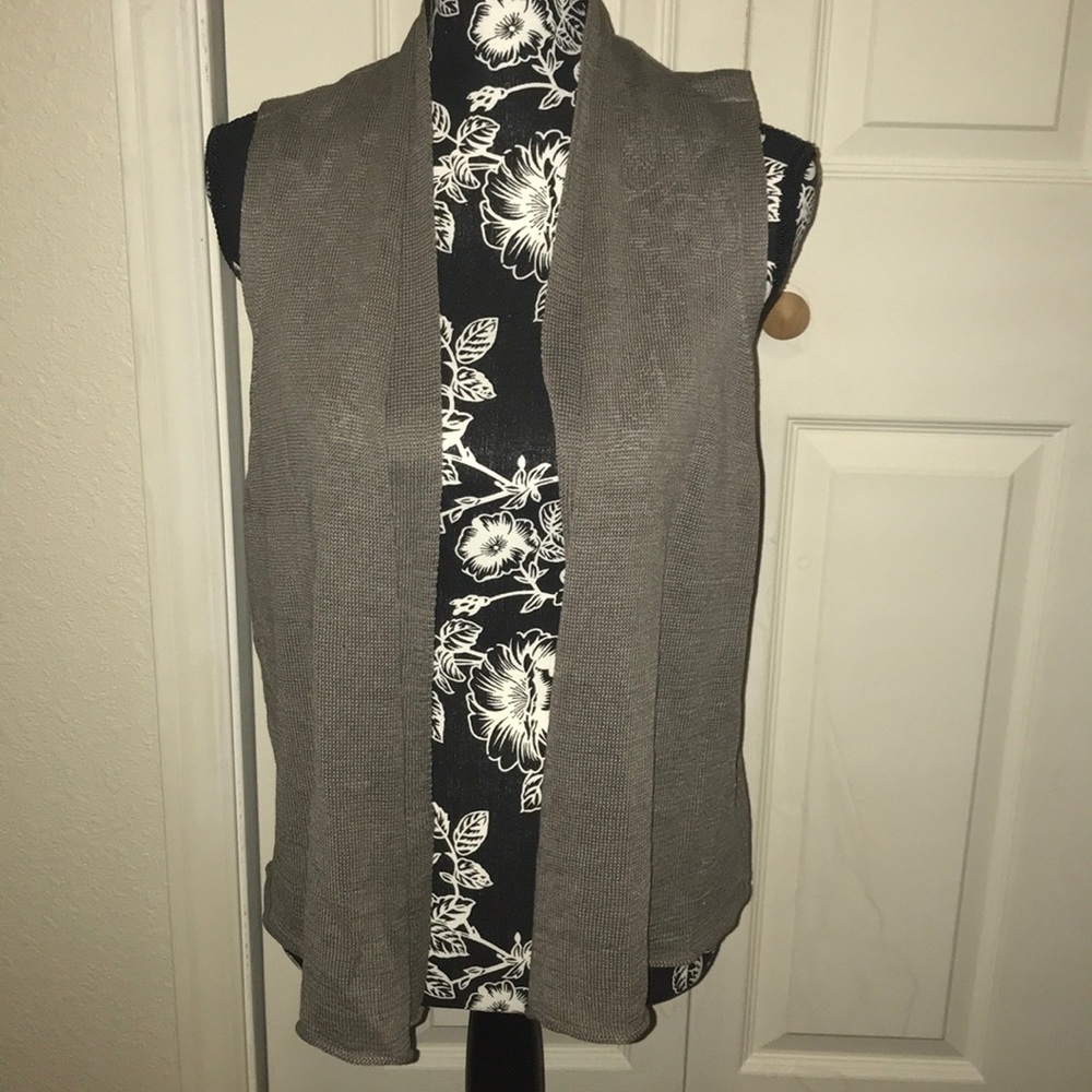 Eileen Fisher vest, Size M